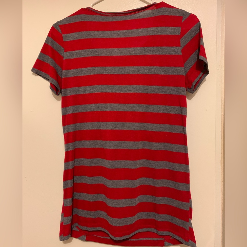 Fresh Striped Ruffled Blouse Size M - Picture 2 of 4